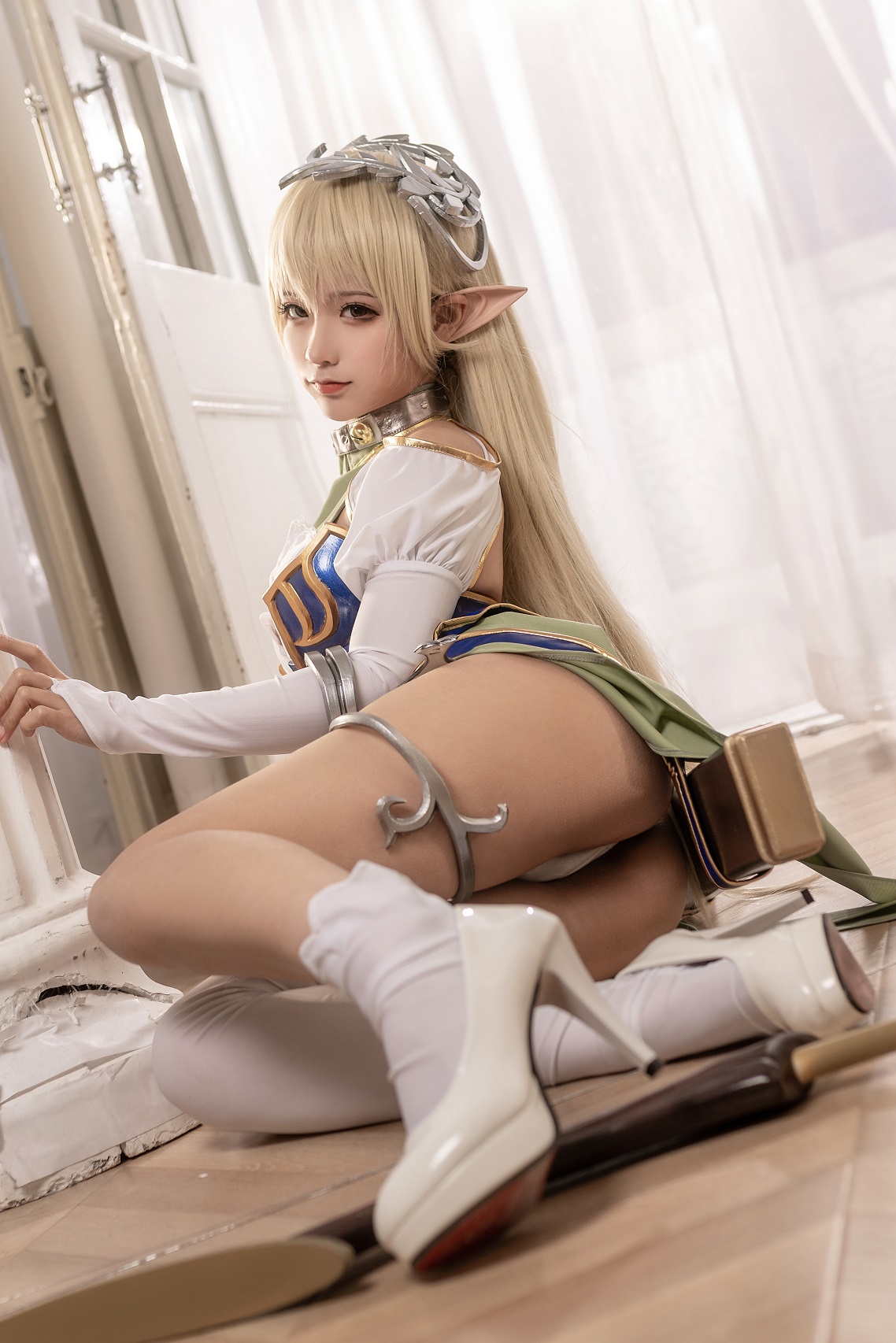 Chun Momo (蠢沫沫)